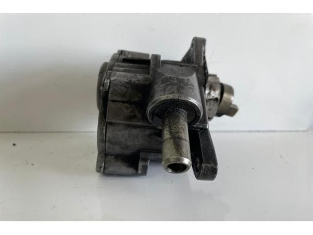 bontott MERCEDES-BENZ CLS Vákumpumpa