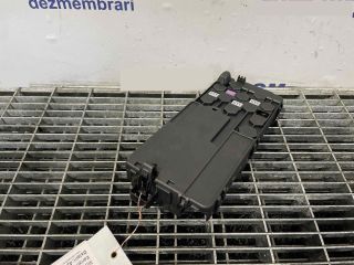 bontott MERCEDES-BENZ CLS Biztosítéktábla Motortér