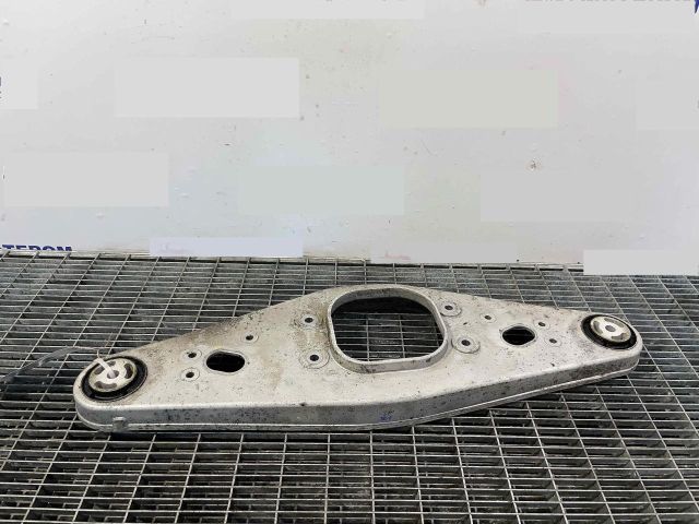 bontott MERCEDES-BENZ CLS Differenciálmű Tartó Bak