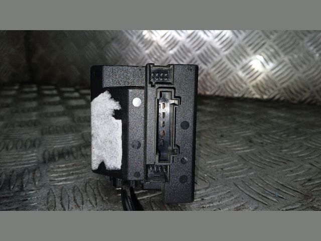 bontott MERCEDES-BENZ CLS Gyújtáskapcsoló Házzal