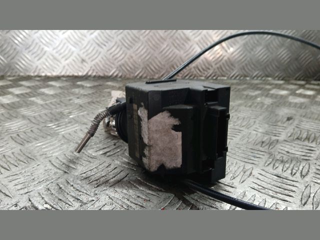 bontott MERCEDES-BENZ CLS Gyújtáskapcsoló Házzal