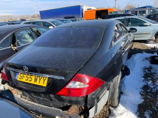 bontott MERCEDES-BENZ CLS Jobb első Gólyaláb (Lengécsillapító, Rugó)