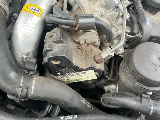 bontott MERCEDES-BENZ CLS Komplett Motor (Segédberendezésekkel)