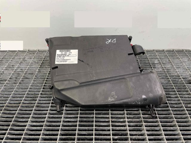 bontott MERCEDES-BENZ CLS Légszűrő Ház