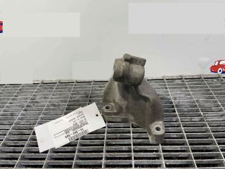 bontott MERCEDES-BENZ CLS Motor Tartó Bak Bal