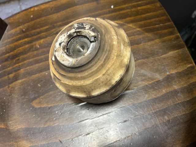 bontott MERCEDES-BENZ CLS Motor Tartó Bak Bal