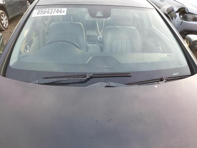 bontott MERCEDES-BENZ CLS Tanksapka