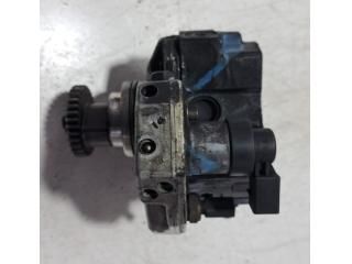 bontott MERCEDES-BENZ CLS Nagynyomású Szivattyú