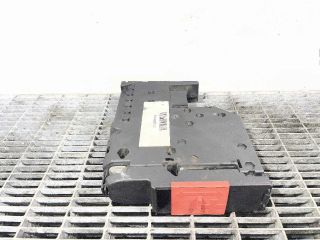 bontott MERCEDES-BENZ CLS Biztosítéktábla Motortér