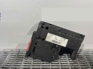 bontott MERCEDES-BENZ CLS Biztosítéktábla Motortér