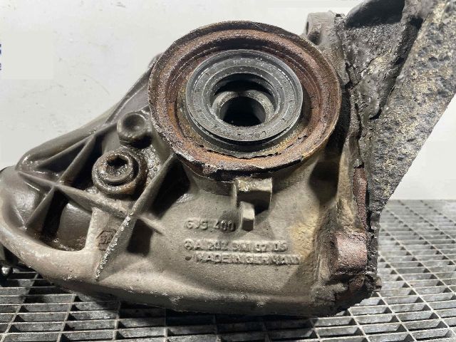 bontott MERCEDES-BENZ CLS Differenciálmű Tartó Bak