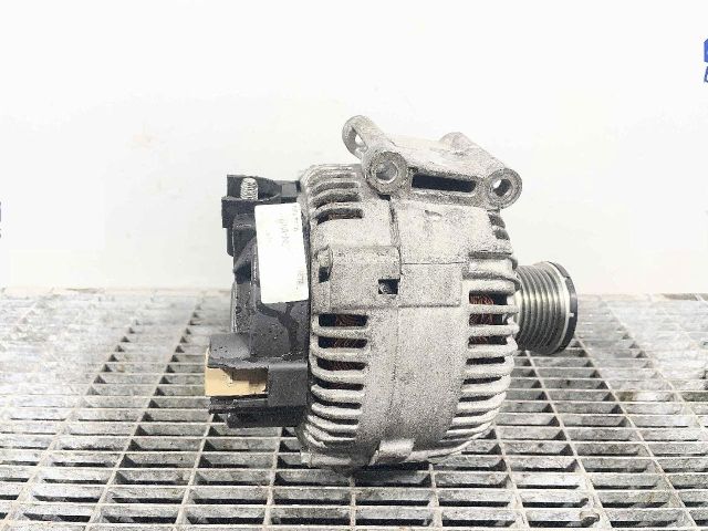 bontott MERCEDES-BENZ CLS Generátor