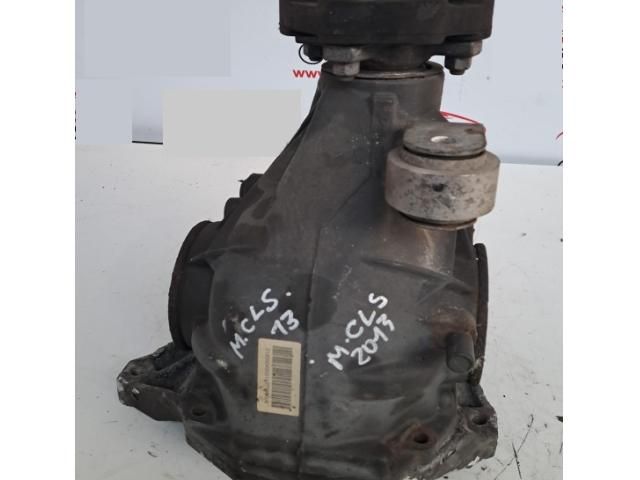 bontott MERCEDES-BENZ CLS Hátsó Differenciálmű