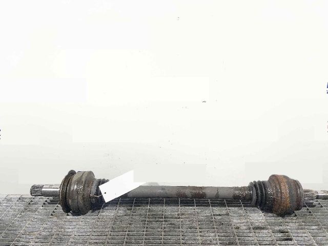 bontott MERCEDES-BENZ CLS Jobb hátsó Féltengely