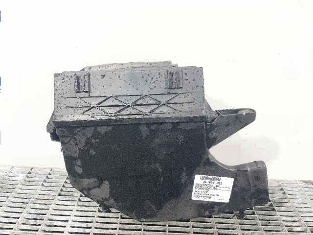 bontott MERCEDES-BENZ CLS Légszűrő Ház