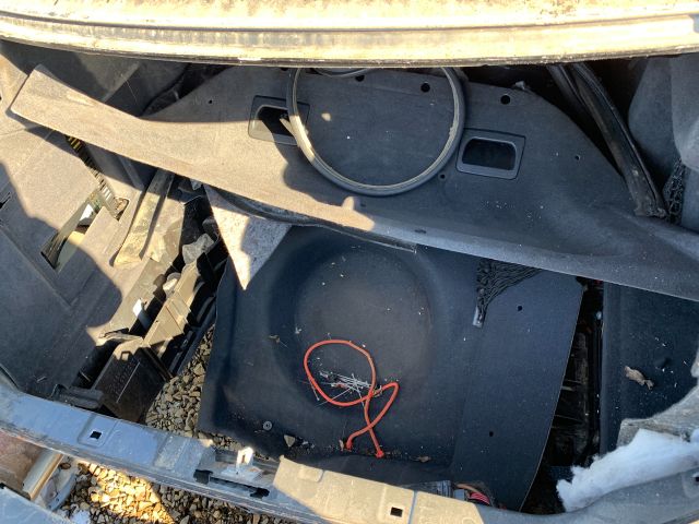 bontott MERCEDES-BENZ CLS Csomagtér Kárpit