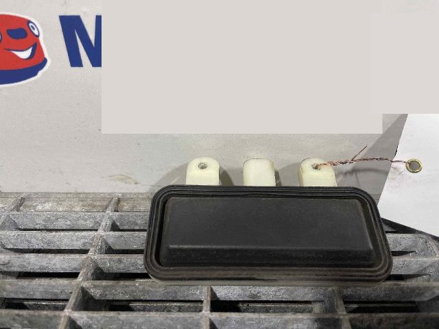 bontott MERCEDES-BENZ CLS Csomagtérajtó Kilincs