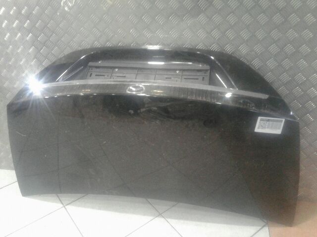 bontott MERCEDES-BENZ CLS Csomagtérajtó (Üres lemez)