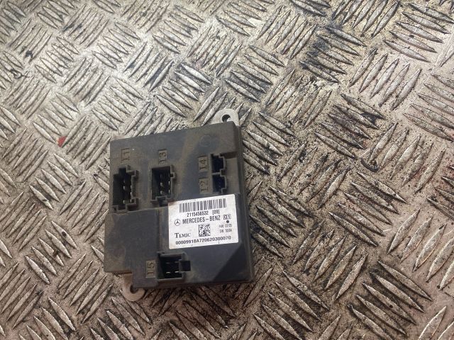 bontott MERCEDES-BENZ CLS Elektronika (Magában)