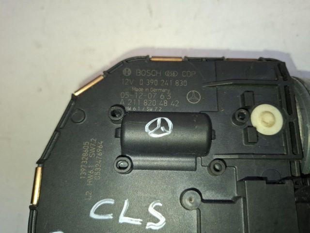 bontott MERCEDES-BENZ CLS Első Ablaktörlő Motor