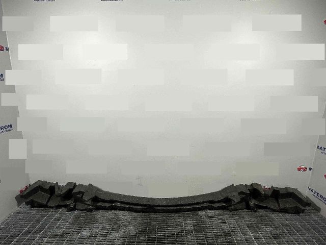 bontott MERCEDES-BENZ CLS Első Lökhárító Merevítő (Fém)