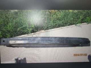 bontott MERCEDES-BENZ CLS Első Lökhárító Merevítő (Fém)