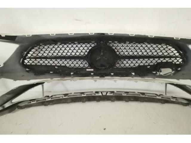 bontott MERCEDES-BENZ CLS Első Lökhárító (Részeivel)