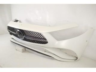 bontott MERCEDES-BENZ CLS Első Lökhárító (Részeivel)