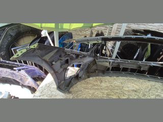 bontott MERCEDES-BENZ CLS Első Lökhárító (Üresen)