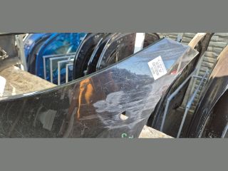 bontott MERCEDES-BENZ CLS Első Lökhárító (Üresen)