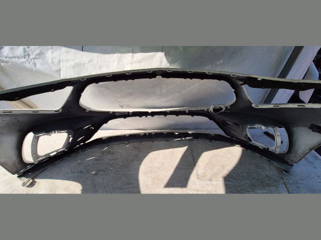 bontott MERCEDES-BENZ CLS Első Lökhárító (Üresen)