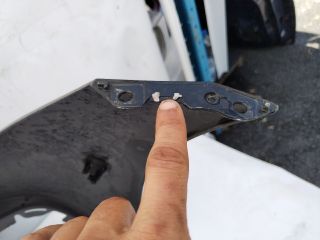 bontott MERCEDES-BENZ CLS Első Lökhárító (Üresen)