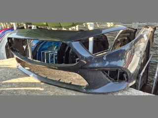 bontott MERCEDES-BENZ CLS Első Lökhárító (Üresen)