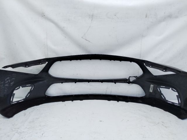 bontott MERCEDES-BENZ CLS Első Lökhárító (Üresen)