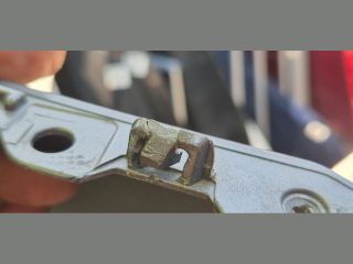 bontott MERCEDES-BENZ CLS Első Lökhárító (Üresen)