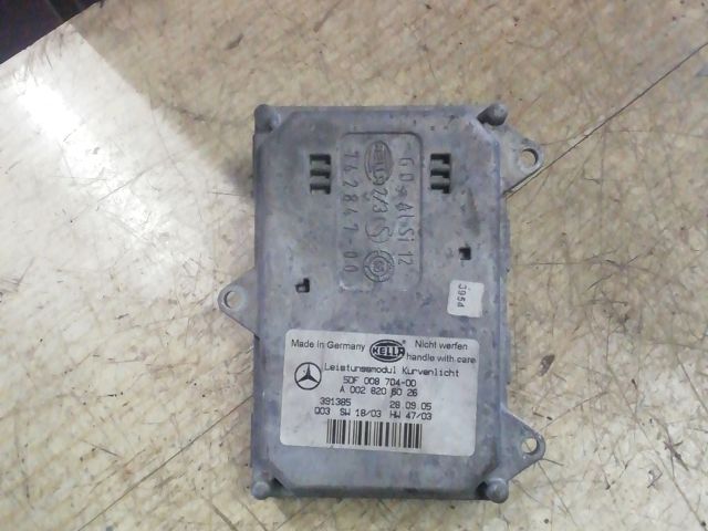 bontott MERCEDES-BENZ CLS Fényszóró Elektronika