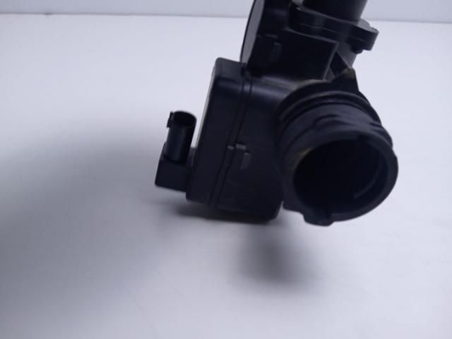 bontott MERCEDES-BENZ CLS Fűtéscsap