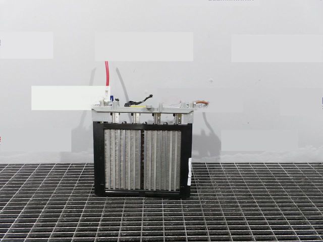 bontott MERCEDES-BENZ CLS Fűtőradiátor