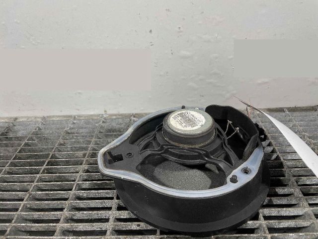 bontott MERCEDES-BENZ CLS Hangszóró (Pozíciófüggetlen)