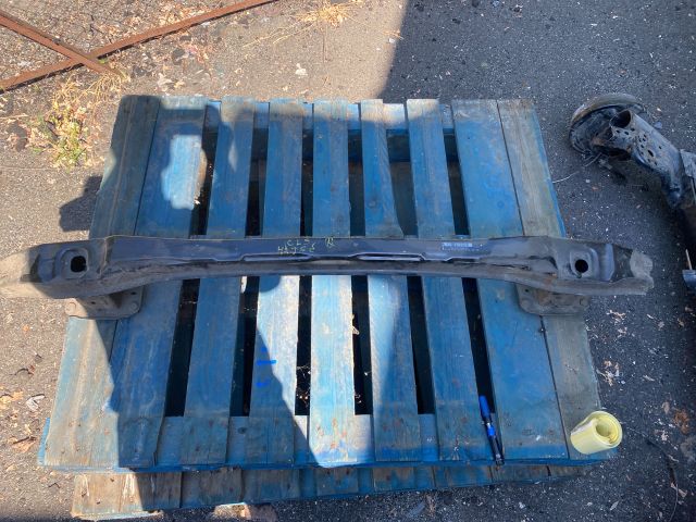 bontott MERCEDES-BENZ CLS Hátsó Lökhárító Merevítő (Fém)