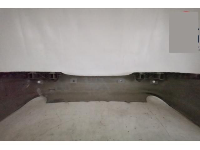 bontott MERCEDES-BENZ CLS Hátsó Lökhárító (Részeivel)