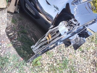 bontott MERCEDES-BENZ CLS Hátsó Lökhárító (Üresen)