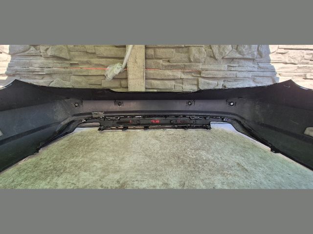 bontott MERCEDES-BENZ CLS Hátsó Lökhárító (Üresen)