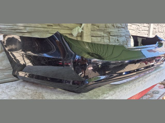 bontott MERCEDES-BENZ CLS Hátsó Lökhárító (Üresen)