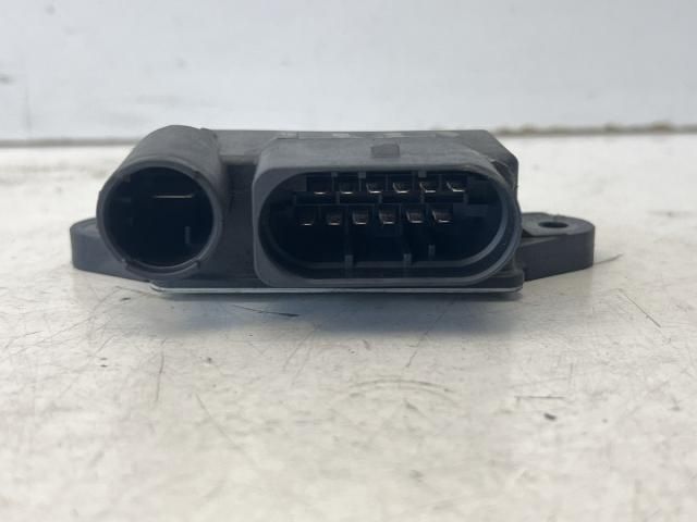 bontott MERCEDES-BENZ CLS Izzító Relé