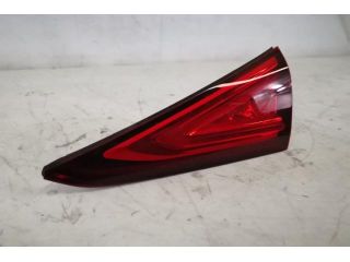 bontott MERCEDES-BENZ CLS Jobb Belső Hátsó Lámpa