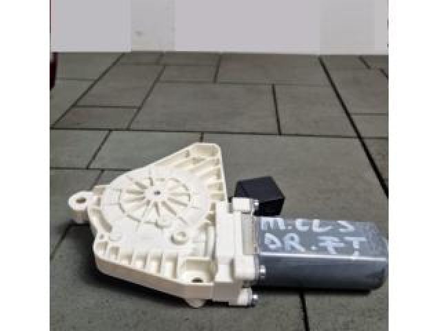 bontott MERCEDES-BENZ CLS Jobb első Ablakemelő Motor