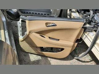 bontott MERCEDES-BENZ CLS Jobb első Alsó Zsanér