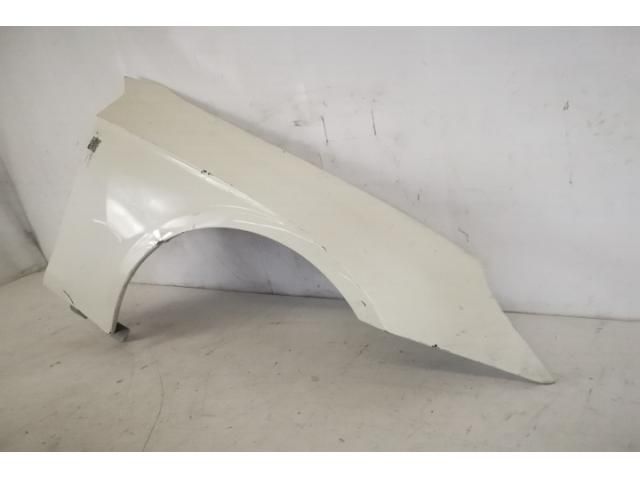 bontott MERCEDES-BENZ CLS Jobb első Sárvédő