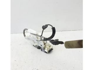 bontott MERCEDES-BENZ CLS Jobb első Zsanér